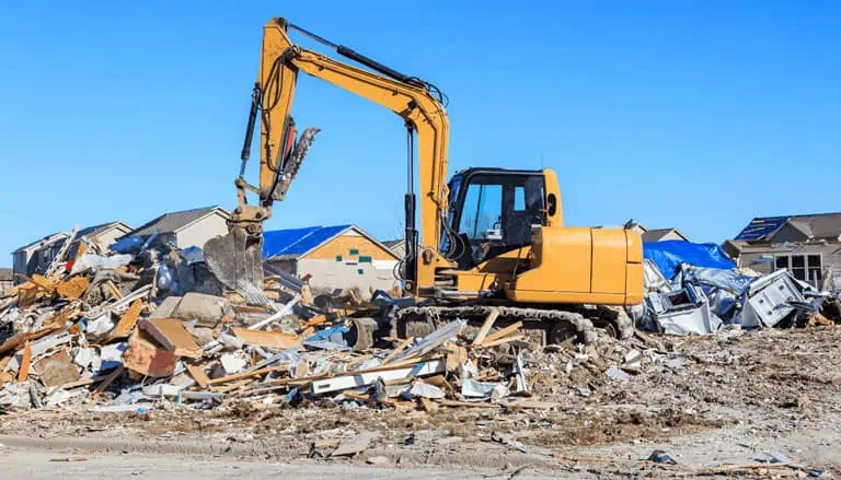excavator-used-for-emergency-recovery