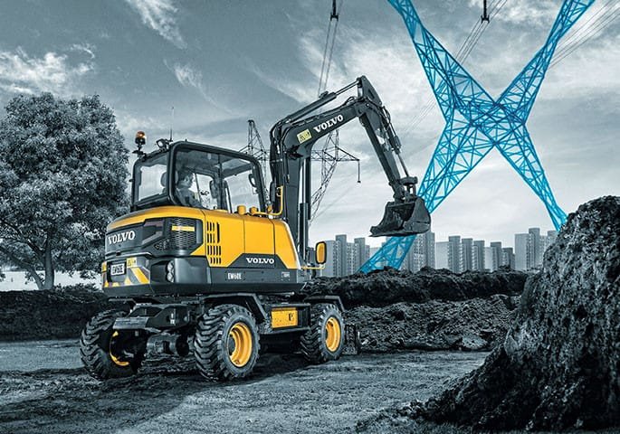 An Expert Guide On Wheeled Excavator In 2023-Everything You Should Know