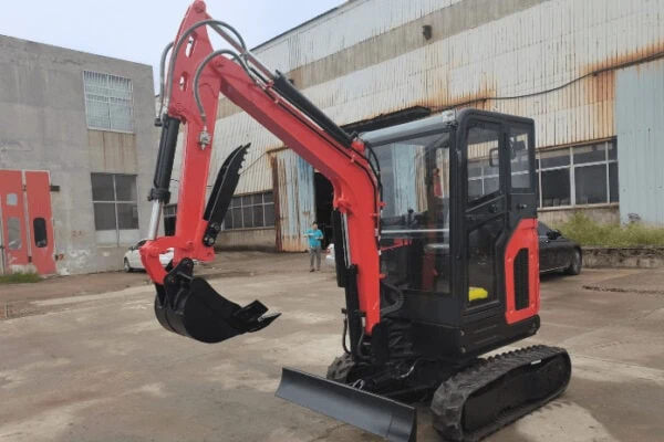 Small garden digger compact mini excavator digging for sale - Image 3