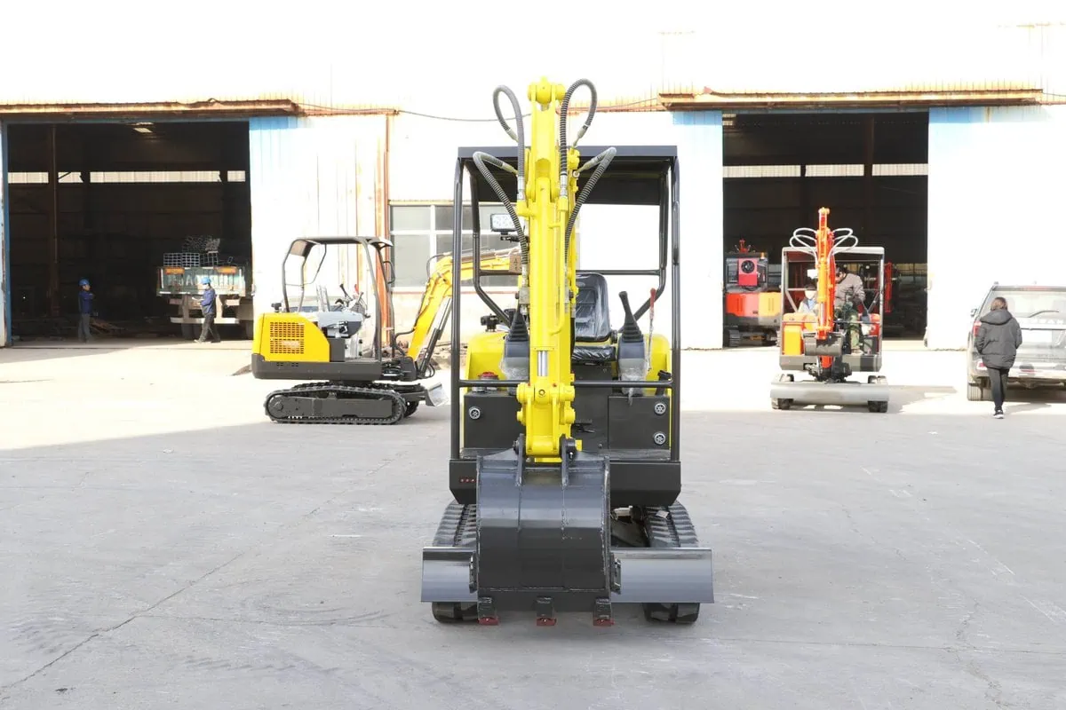 Small excavation equipment