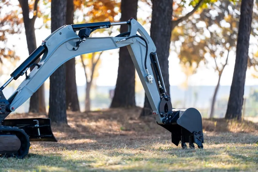 skid steer vs mini excavator